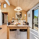 Shania - 300m From The Sea By Interhome Юельсминне